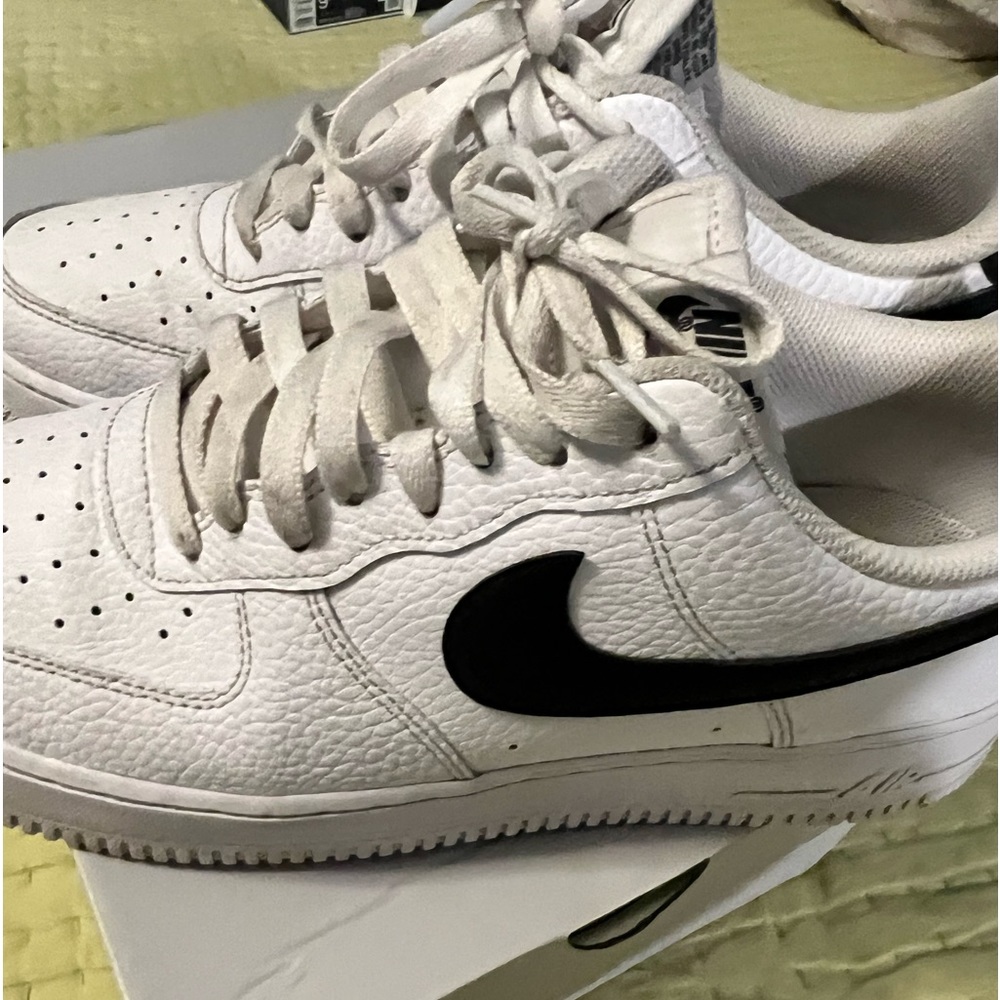 Nike Air Force 1